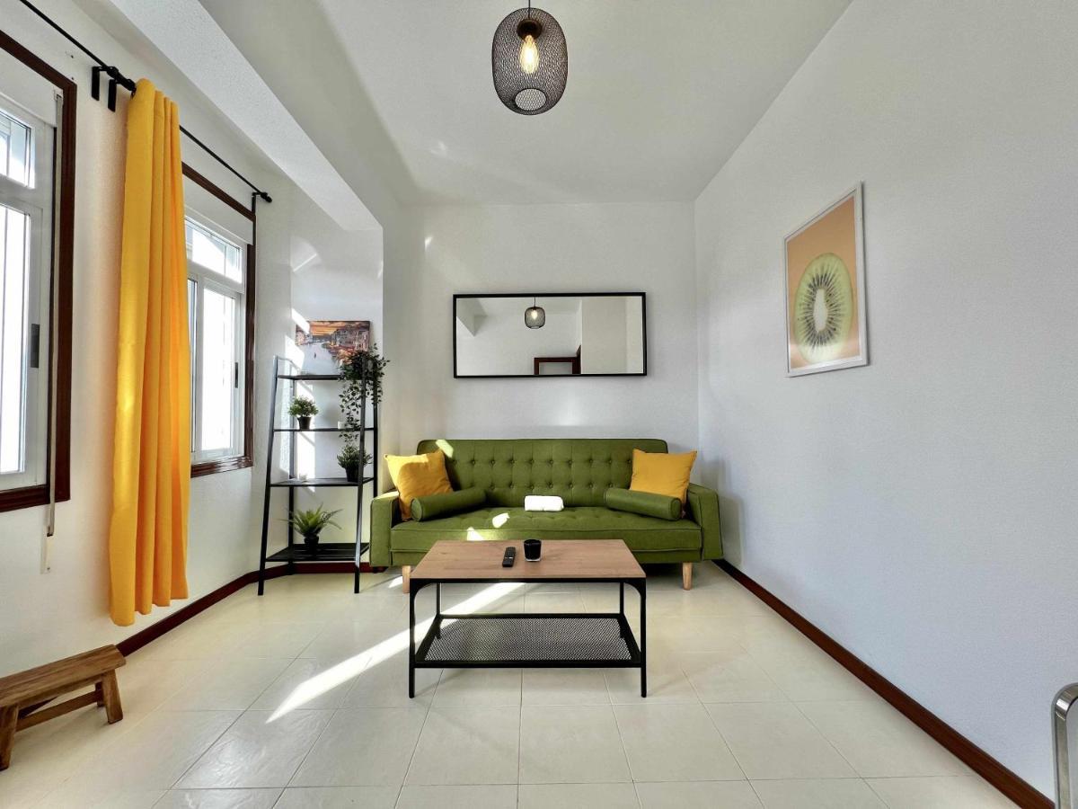 Green Door Coruna آكورونيا المظهر الخارجي الصورة
