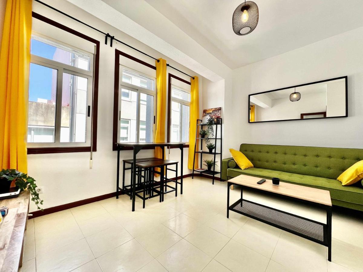 Green Door Coruna آكورونيا المظهر الخارجي الصورة